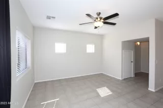 Photo #6: 6631486 Listing