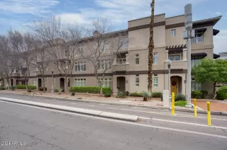 More Details about MLS # 6631534 : 237 W PORTLAND STREET