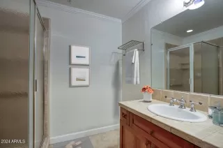 Photo #6: 6631534 Listing