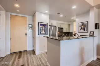 Photo #6: 6631582 Listing 