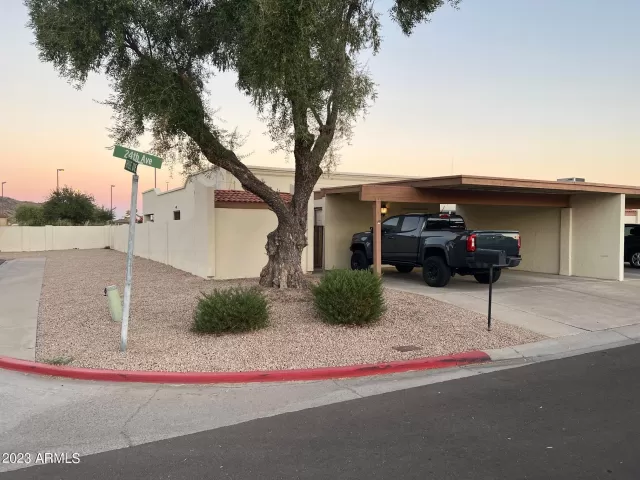 MLS: 6631602 Condo For Sale