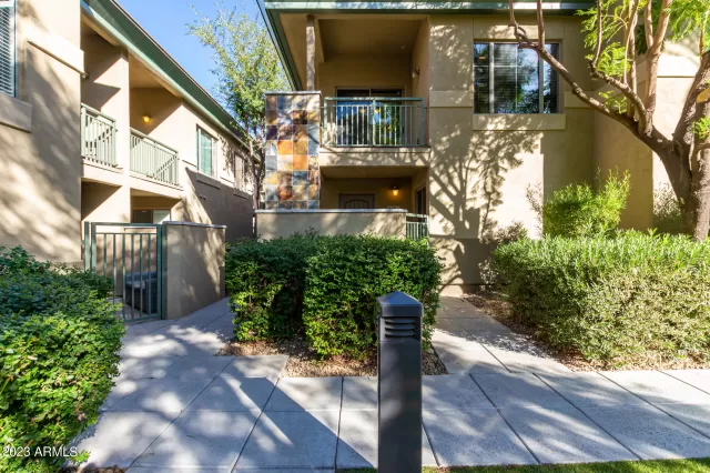 MLS: 6631613 Condo For Sale