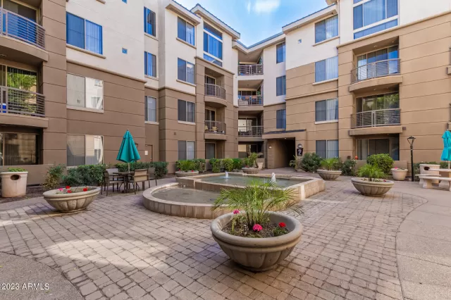 MLS: 6631717 Condo For Sale