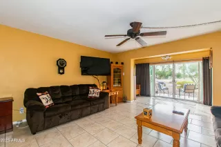 Photo #6: 6631760 Listing 