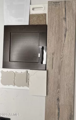 Photo #2: 6631837 Listing