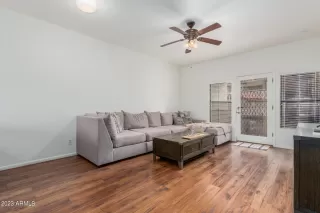 Photo #4: 6631853 Listing 