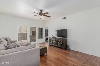 Photo #5: 6631853 Listing 