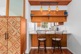 Photo #6: 6631853 Listing 