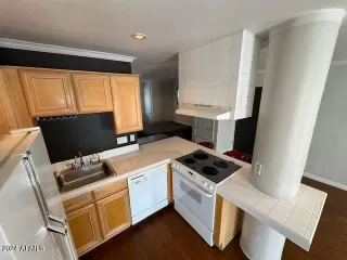 Photo #2: 6631979 Listing