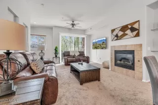 Photo #5: 6632160 Listing 