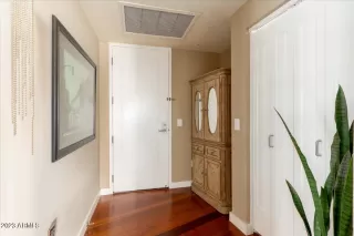 Photo #1: 6632277 Listing