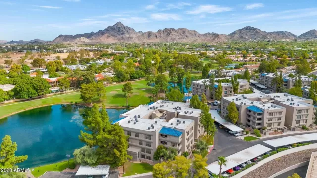 MLS: 6632351 Condo For Sale