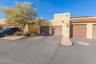 Photo #4: 6632388 Listing