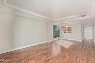 Photo #4: 6632501 Listing 