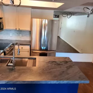 Photo #2: 6632537 Listing 
