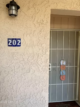 Photo #5: 6632788 Listing
