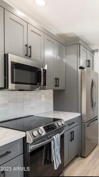 Photo #5: 6632807 Listing