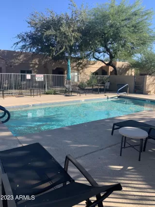 Photo #4: 6632952 Listing 