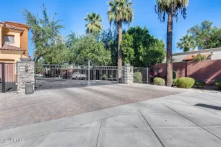 Photo #5: 6632969 Listing