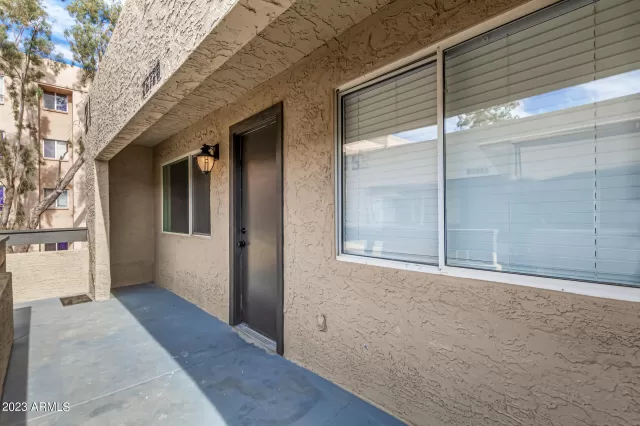 MLS: 6633089 Condo For Sale