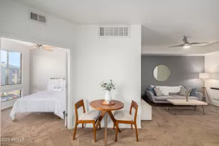 Photo #5: 6633171 Listing 