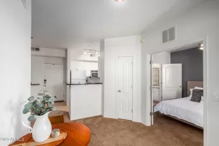 Photo #6: 6633171 Listing 