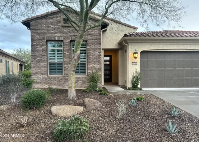 MLS: 6633248 Condo For Sale