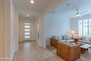 Photo #2: 6633248 Listing 