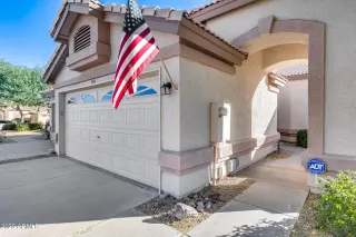 Photo #4: 6633385 Listing