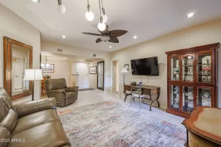 Photo #5: 6633406 Listing