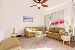 Photo #3: 6633657 Listing