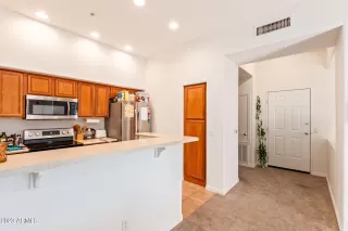 Photo #4: 6633657 Listing