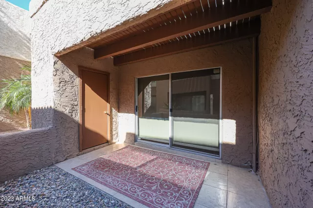 MLS: 6633746 Condo For Sale