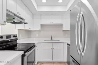 Photo #6: 6633889 Listing 