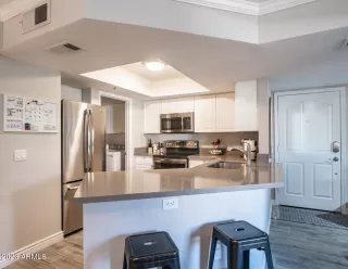 Photo #1: 6633896 Listing