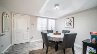 Photo #2: 6633896 Listing