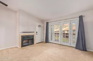 Photo #2: 6633919 Listing