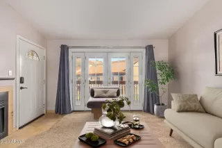 Photo #6: 6633919 Listing