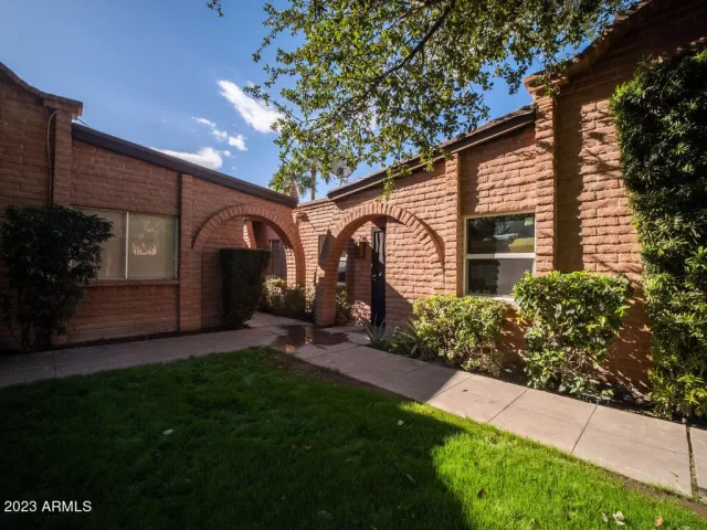 MLS: 6634037 Condo For Sale