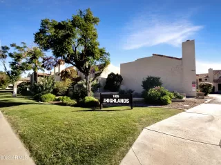 Photo #5: 6634074 Listing