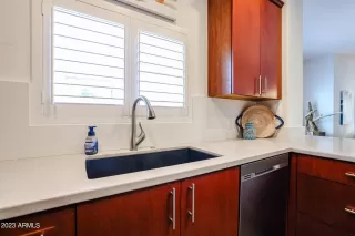 Photo #5: 6634097 Listing 