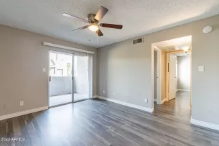 Photo #2: 6634169 Listing 