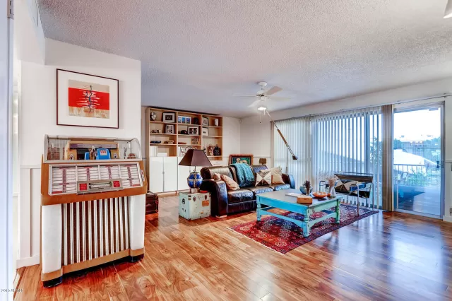 MLS: 6634441 Condo For Sale