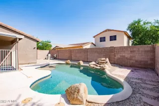 Photo #4: 6634519 Listing