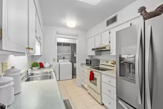 Photo #4: 6634560 Listing