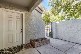 Photo #5: 6634787 Listing 