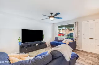 Photo #1: 6634913 Listing 