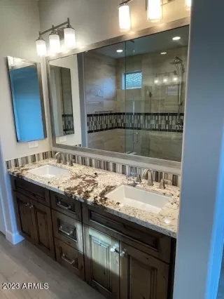 Photo #4: 6634953 Listing 