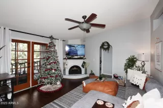 Photo #4: 6635036 Listing