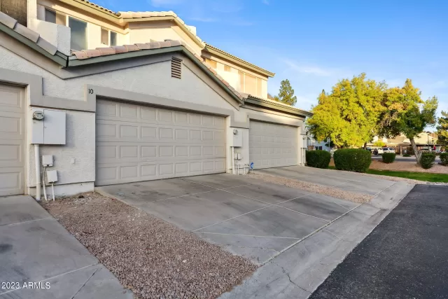 MLS: 6635176 Condo For Sale